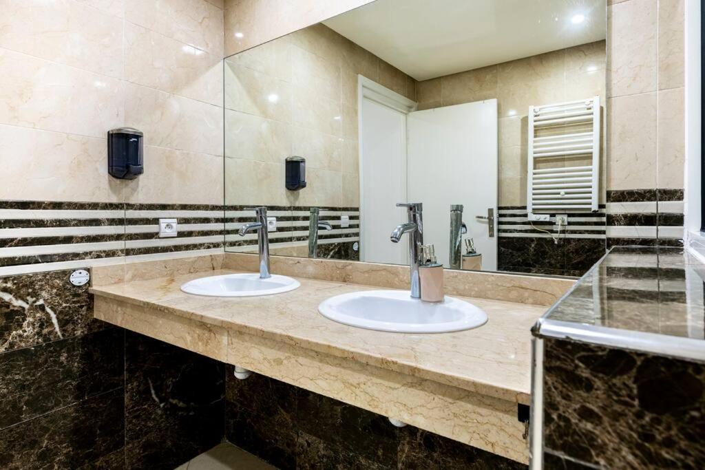 Tt Holidays Hassan Tower 3Bedrooms Rabat Eksteriør bilde